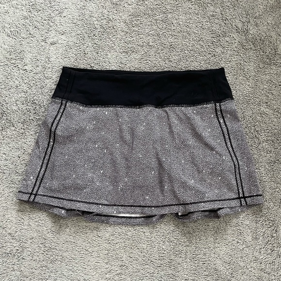 lululemon athletica Pants - Lululemon White and Black Pleated Mini Skort